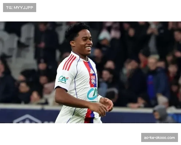 恩德里克适应近乎完美,坦言与帕奎塔交流后决定加盟 恩德里克适应近乎完美,坦言与帕奎塔交流后决定加盟